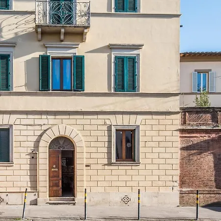 Curtatone Apartment Siena