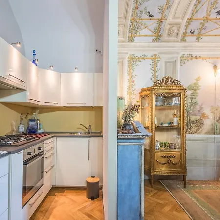 Curtatone Apartment *