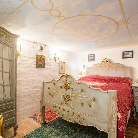 Апартаменты Curtatone *